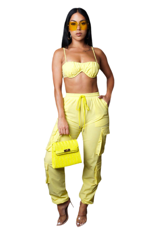 Feeling sporty pant set yellow