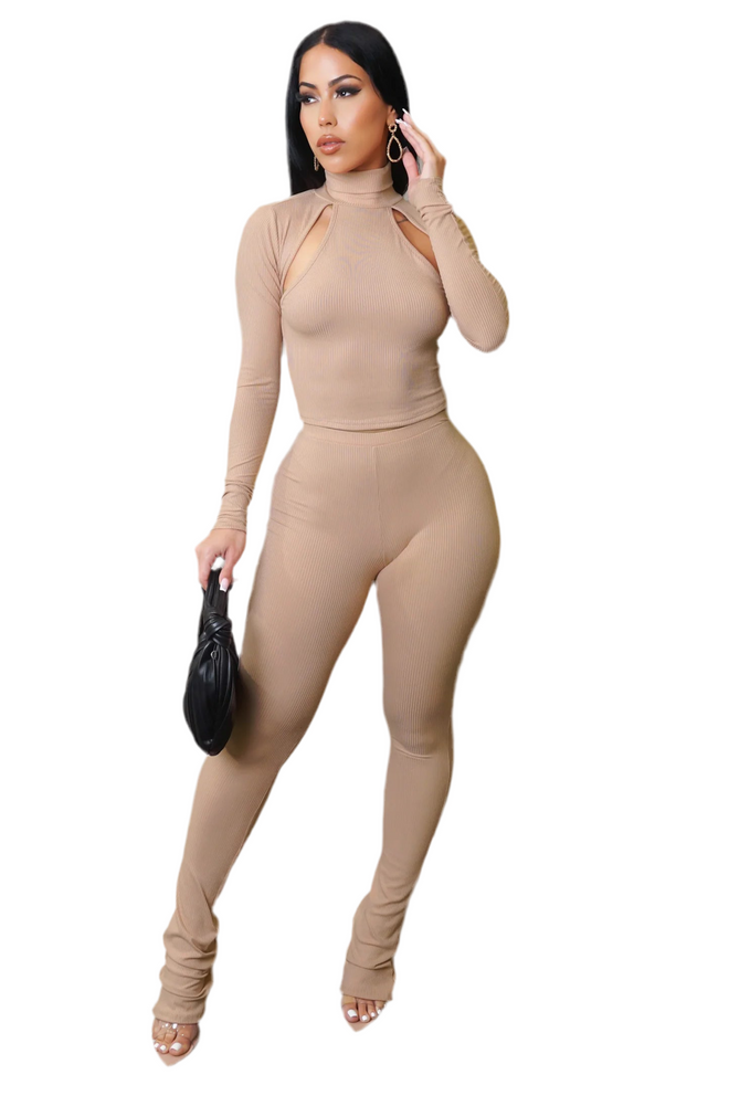 Take me out pant set beige