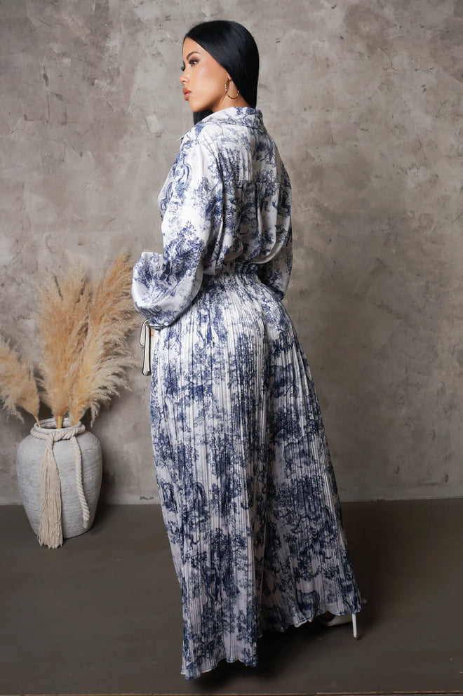 Meet me in Dubai set blue